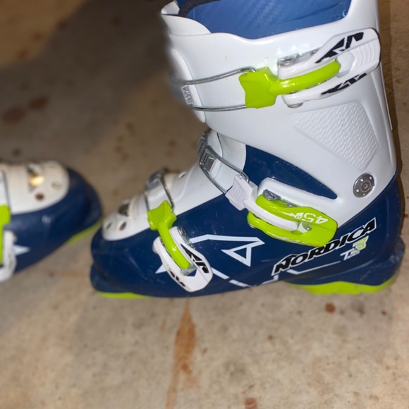 Ski Boots 29cm - Picture 2 of 6